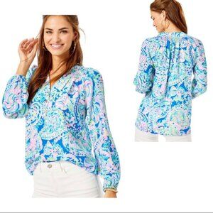 NWT  Lilly Pulitzer "Elsa" Silk Top in the Multi Dream Team
